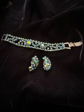 Crystal Pavé Blue-Green Bracelet Costume Jewelry